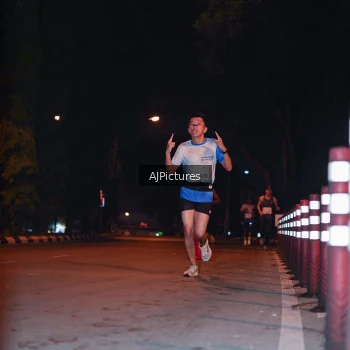 Runner Photo 3438891