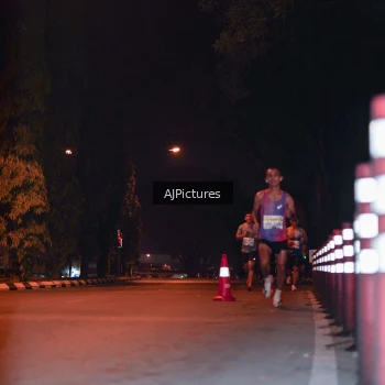 Runner Photo 3438898