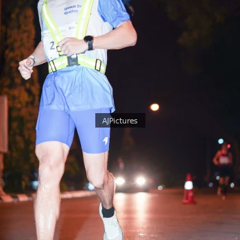 Runner Photo 3438906