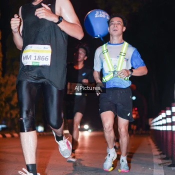 Runner Photo 3438907