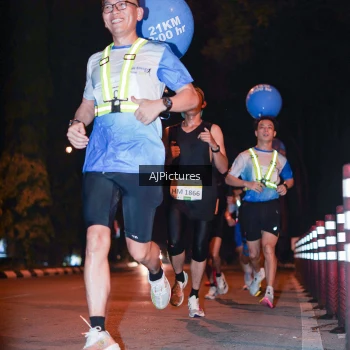 Runner Photo 3438908