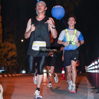 Runner Photo 3438909