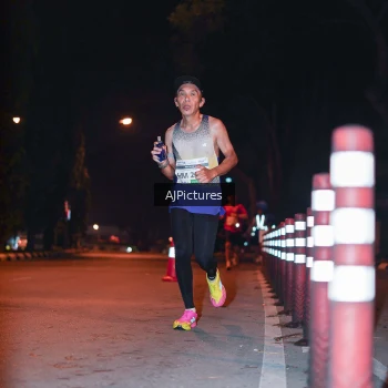 Runner Photo 3438916