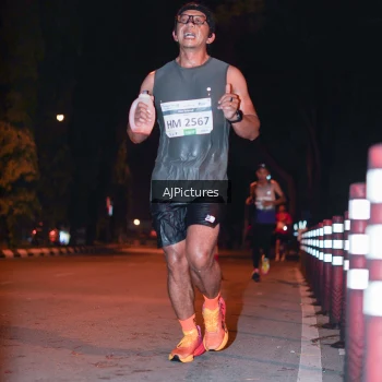 Runner Photo 3438917