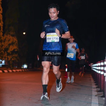 Runner Photo 3438918