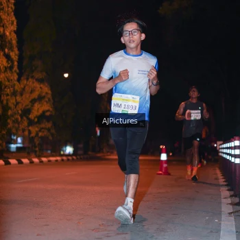 Runner Photo 3438920