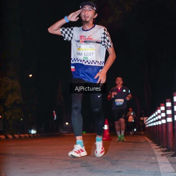 Runner Photo 3438959