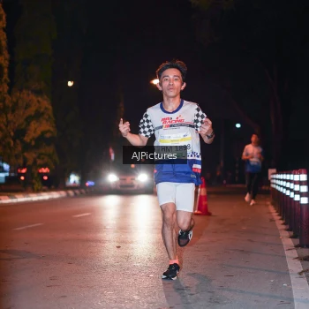 Runner Photo 3438965