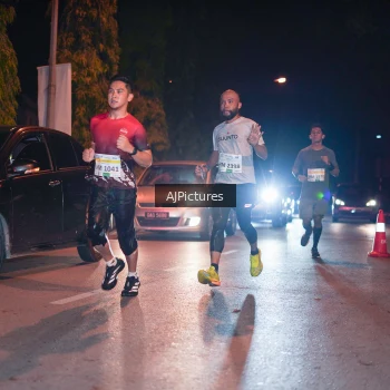 Runner Photo 3438972