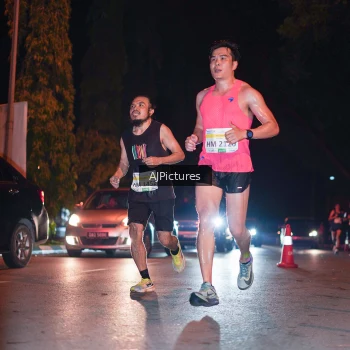 Runner Photo 3438984