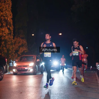 Runner Photo 3438996