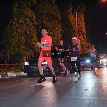 Runner Photo 3439000