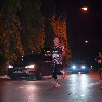 Runner Photo 3439015