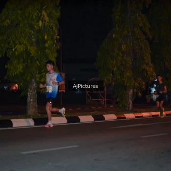 Runner Photo 3439020