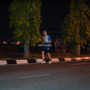 Runner Photo 3439027