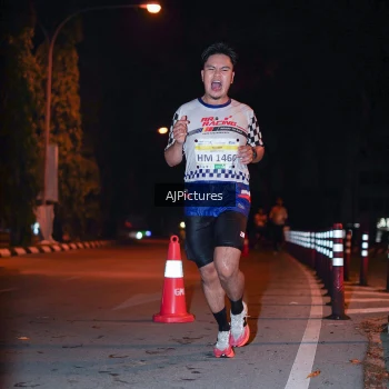 Runner Photo 3439047