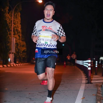 Runner Photo 3439048