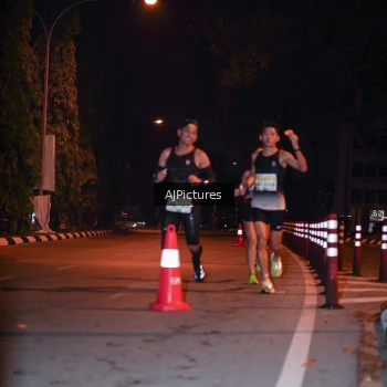 Runner Photo 3439050