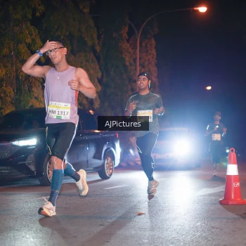 Runner Photo 3439069