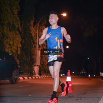 Runner Photo 3439085