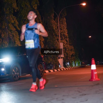 Runner Photo 3439093