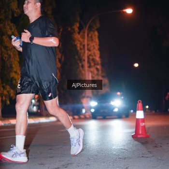 Runner Photo 3439100