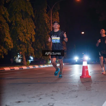 Runner Photo 3439102