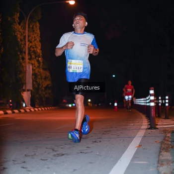 Runner Photo 3439118