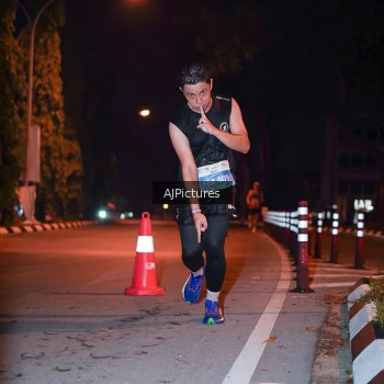 Runner Photo 3439127