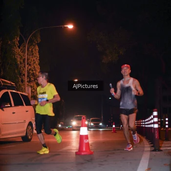 Runner Photo 3439131