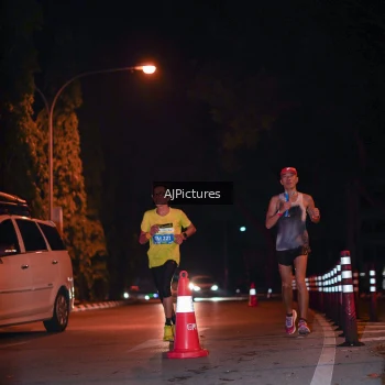 Runner Photo 3439134