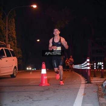 Runner Photo 3439142