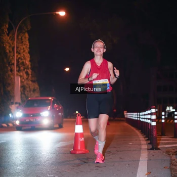Runner Photo 3439147