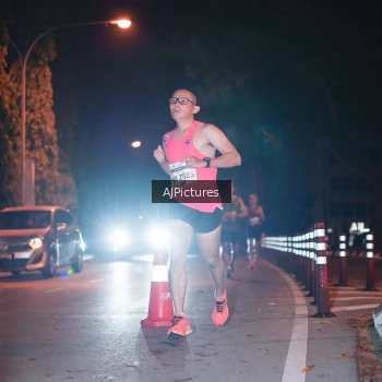 Runner Photo 3439152