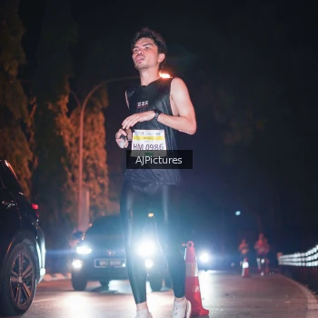 Runner Photo 3439154