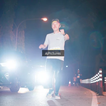Runner Photo 3439169