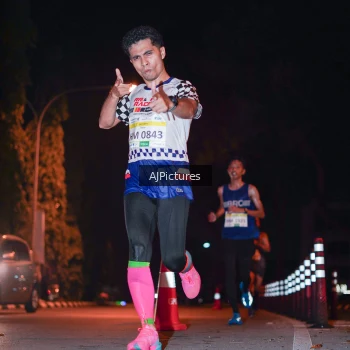 Runner Photo 3439195