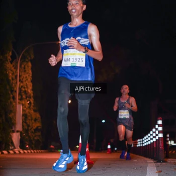 Runner Photo 3439199