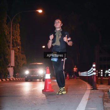 Runner Photo 3439203