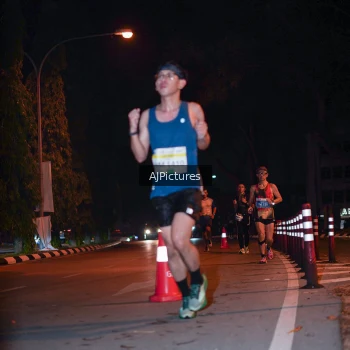 Runner Photo 3439205