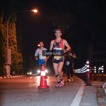 Runner Photo 3439206