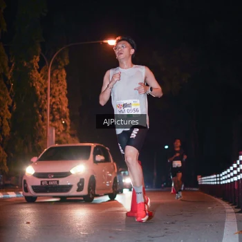 Runner Photo 3439222