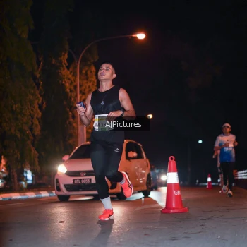 Runner Photo 3439230