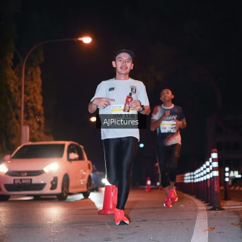 Runner Photo 3439232