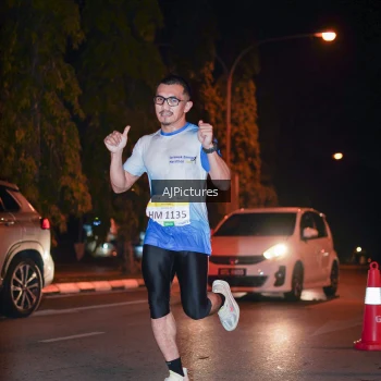 Runner Photo 3439243