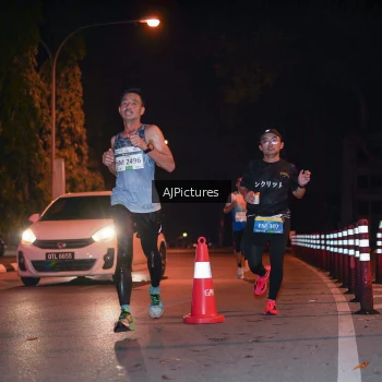 Runner Photo 3439245