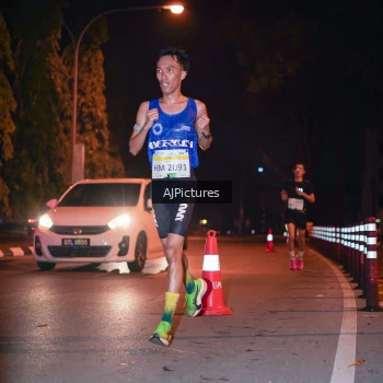 Runner Photo 3439249