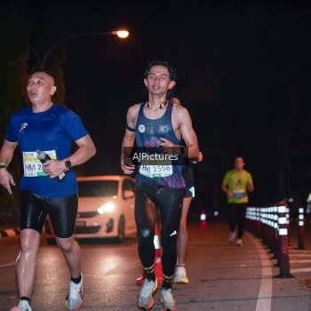 Runner Photo 3439260