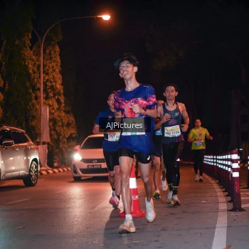 Runner Photo 3439263