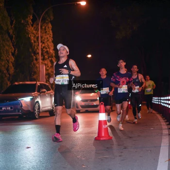 Runner Photo 3439266